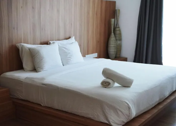 Lot 33 Boutique Hotel