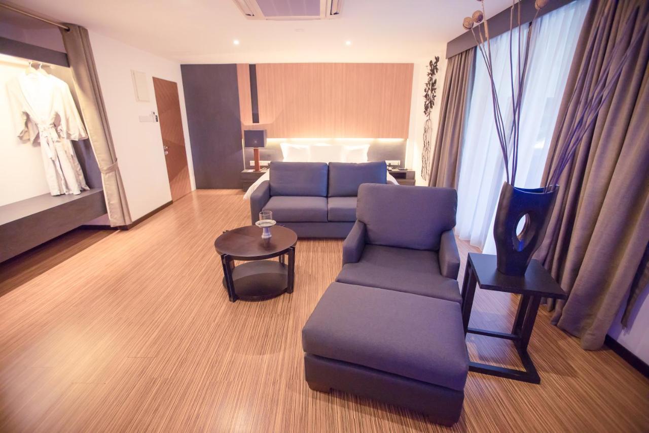 Hotel Lot 33 Boutique 3*