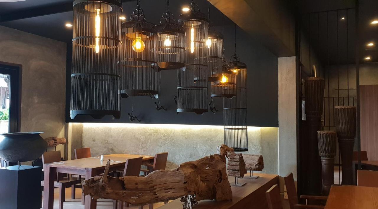 Lot 33 Boutique Hotel