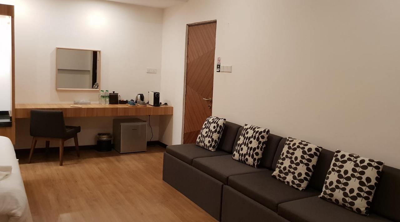 Hotel Lot 33 Boutique