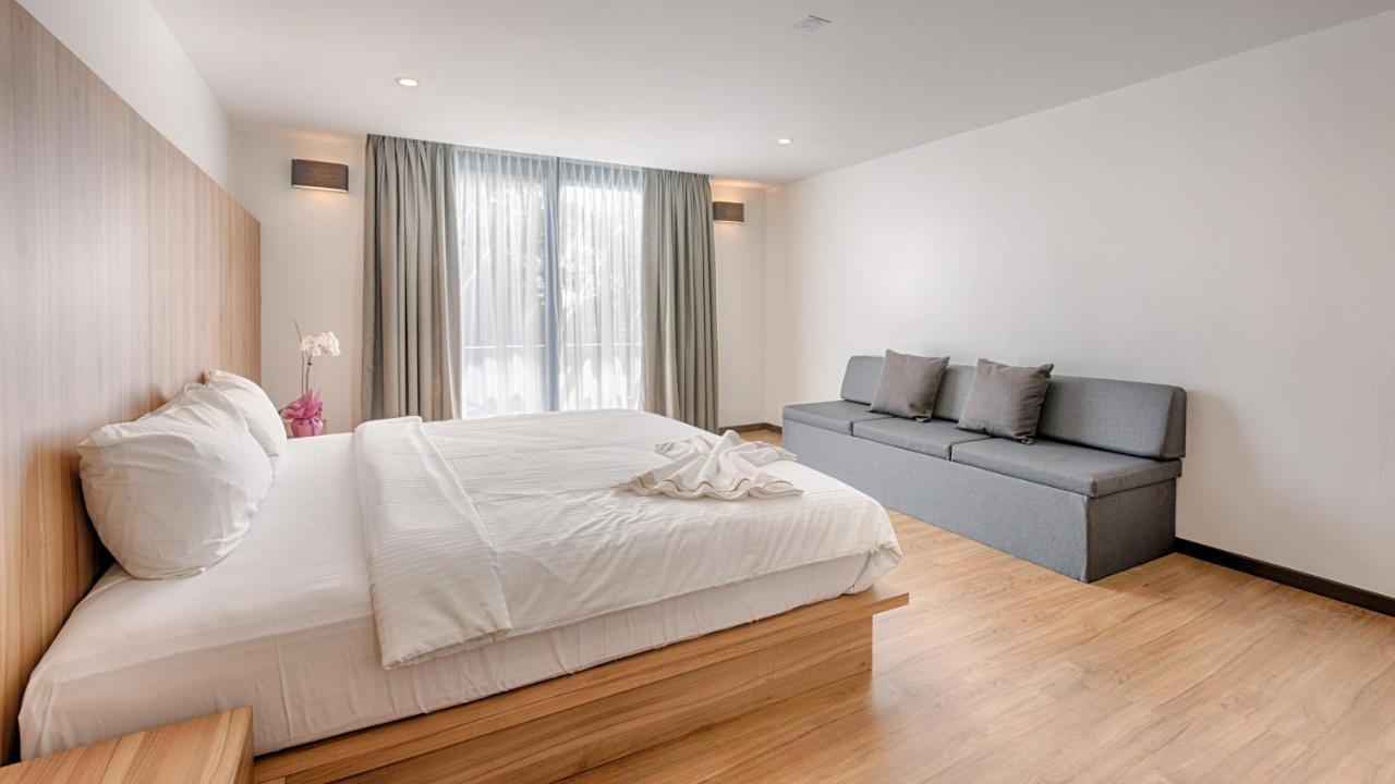 Lot 33 Boutique 3*
