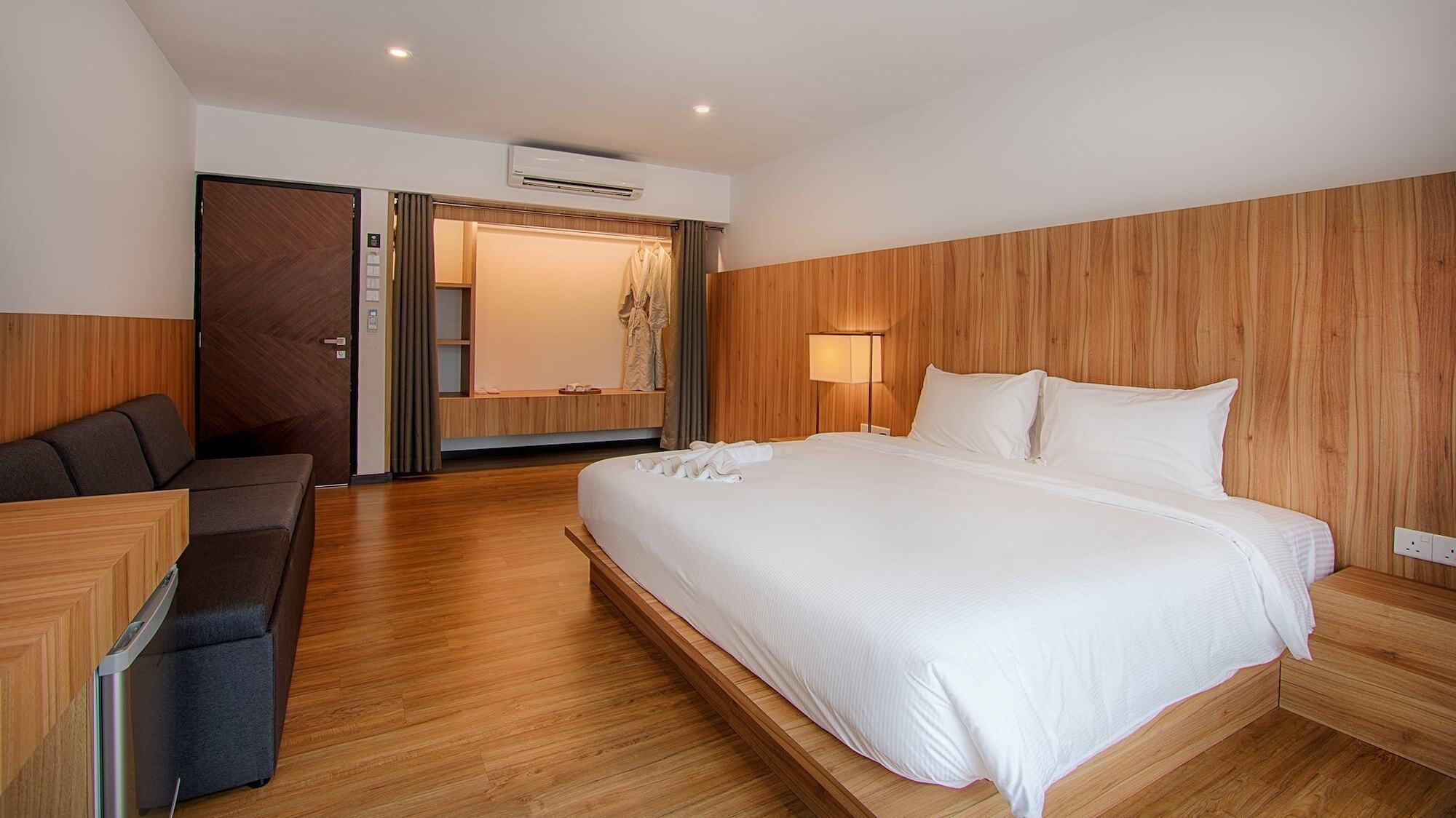 Lot 33 Boutique Pantai Cenang (Langkawi)